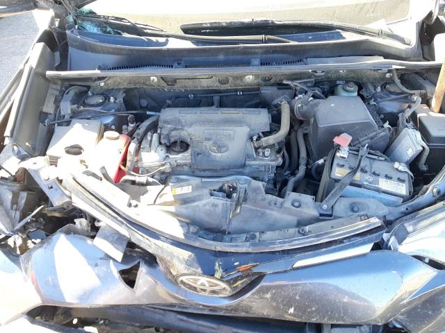 Photo 7 from auction – 2018 TOYOTA RAV4 ADVEN with VIN JTMRFREV1JD239176