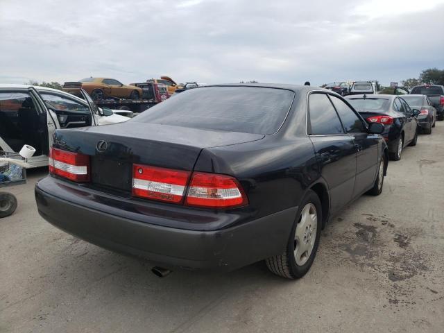 Photo 4 from auction – 2000 LEXUS ES 300 with VIN JT8BF28G8Y5099961