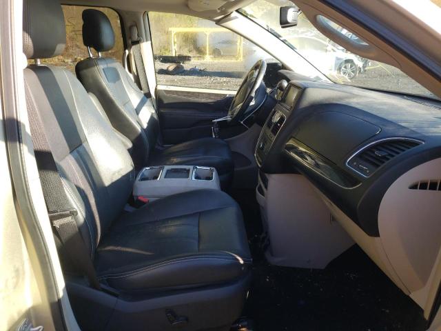 Photo 5 from auction – 2011 CHRYSLER TOWN & COU with VIN 2A4RR8DG3BR609864