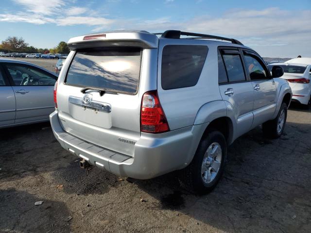 Photo 4 from auction – 2007 TOYOTA 4RUNNER SR with VIN JTEBU14R978102660