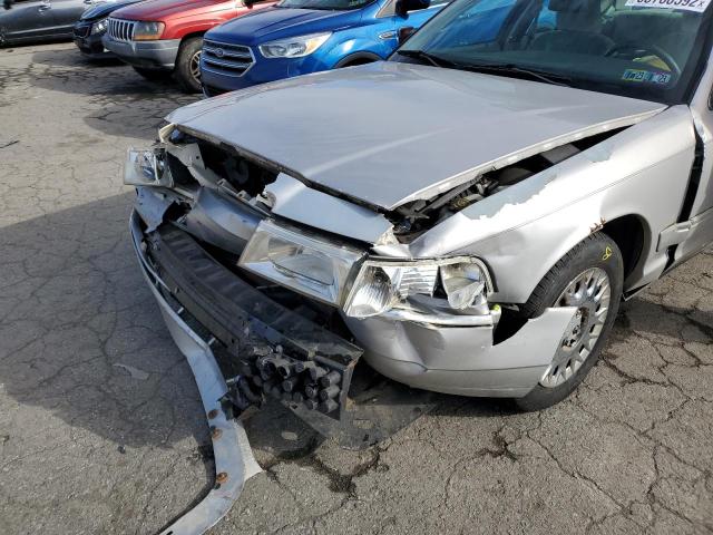Photo 9 from auction – 2003 MERCURY GRAND MARQ with VIN 2MEFM74W23X708857