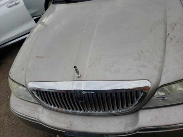 Photo 7 from auction – 2003 LINCOLN TOWN CAR E with VIN 1LNHM81W93Y656031