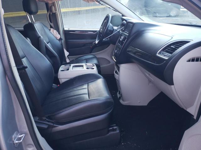 Photo 5 from auction – 2014 CHRYSLER TOWN & COU with VIN 2C4RC1BG1ER160500