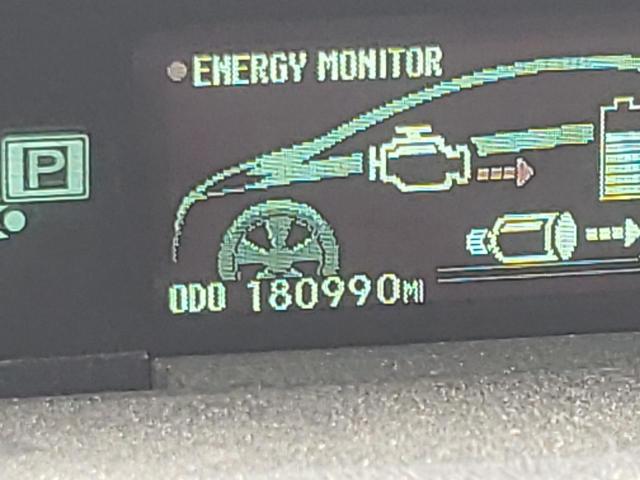 Photo 8 from auction – 2011 TOYOTA PRIUS with VIN JTDKN3DU8B5343914