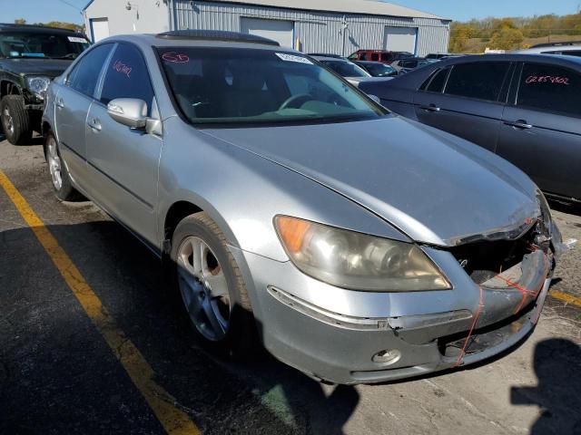 ACURA RL 2005 with VIN JH4KB16565C020429 - Photo from auction