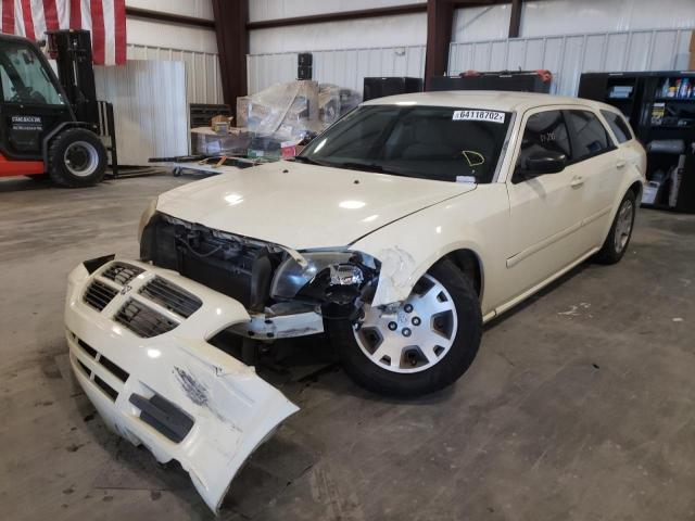 Photo 2 from auction – 2005 DODGE MAGNUM SE with VIN 2D4FV48T25H549867