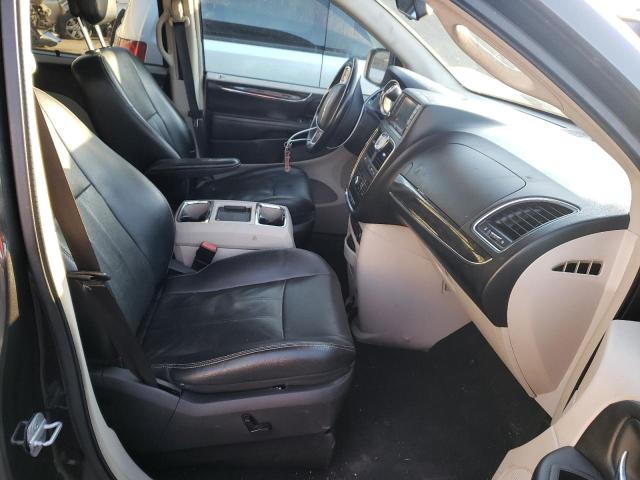 Photo 5 from auction – 2011 CHRYSLER TOWN & COU with VIN 2A4RR8DG4BR798234