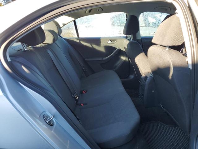 Photo 6 from auction – 2015 VOLKSWAGEN JETTA BASE with VIN 3VW2K7AJ2FM216339