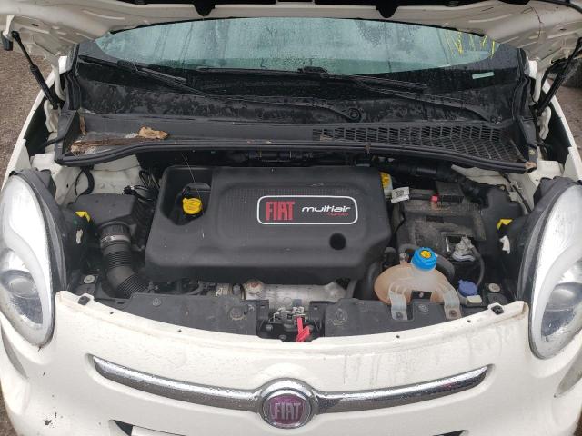 Photo 7 from auction – 2015 FIAT 500L LOUNG with VIN ZFBCFACH7FZ030428