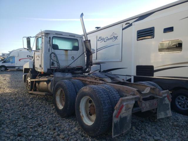 Photo 3 from auction – 2000 MACK 600 CH600 with VIN 1M1AA12Y4YW117924