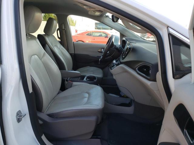 Photo 5 from auction – 2017 CHRYSLER PACIFICA T with VIN 2C4RC1BG7HR621056