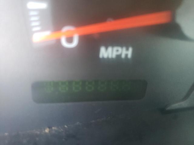 Photo 8 from auction – 2000 FORD F150 with VIN 1FTRX18L5YKA94335
