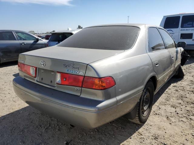 Photo 4 from auction – 2000 TOYOTA CAMRY LE with VIN 4T1BF22K7YU109413