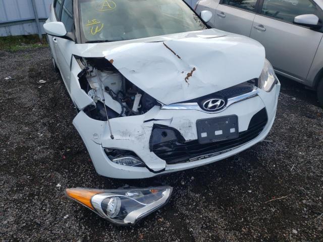 Photo 9 from auction – 2014 HYUNDAI VELOSTER with VIN KMHTC6AD7EU215203