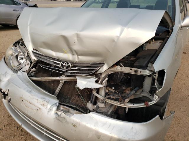 Photo 9 from auction – 2005 TOYOTA CAMRY LE with VIN JTDBE30K153000236