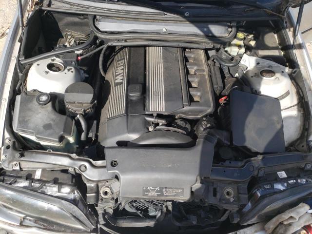 Photo 7 from auction – 2003 BMW 325 XI with VIN WBAEU33473PM55141