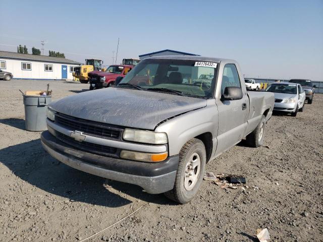 Photo 2 from auction – 2000 CHEVROLET SILVERADO with VIN 1GCEC14V2YE294492