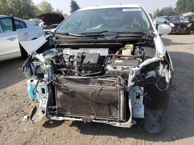 Photo 9 from auction – 2013 TOYOTA PRIUS with VIN JTDKN3DU8D5562598