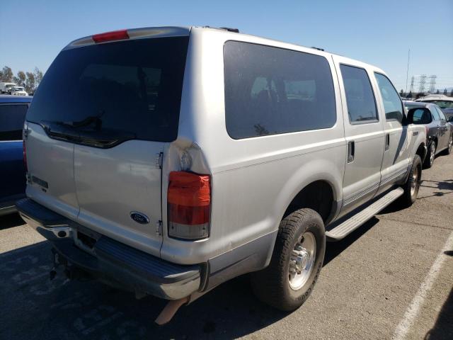 Photo 4 from auction – 2004 FORD EXCURSION with VIN 1FMNU41L54ED08165