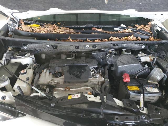 Photo 7 from auction – 2017 TOYOTA RAV4 SE with VIN JTMJFREV7HJ135784