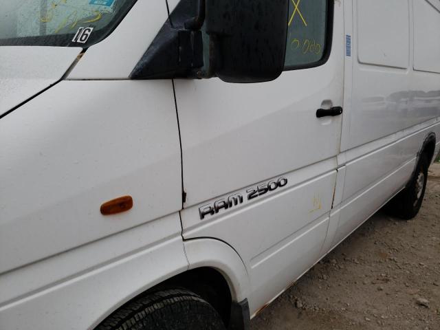 Photo 9 from auction – 2004 SPRINTER 2500 SPRIN with VIN WD2PD644645689441