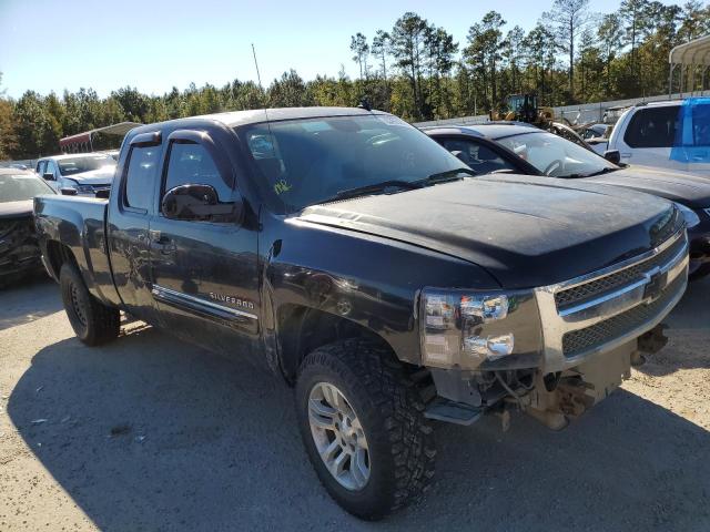 CHEVROLET SILVERADO 2012 with VIN 1GCRKSE76CZ105970 - Photo from auction