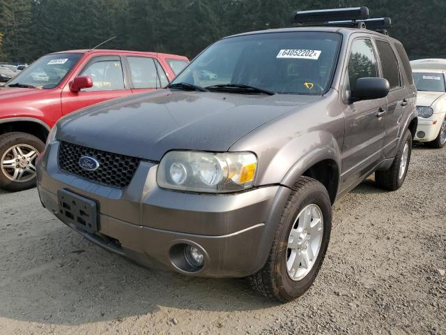 Photo 2 from auction – 2006 FORD ESCAPE LIM with VIN 1FMCU94136KA45838