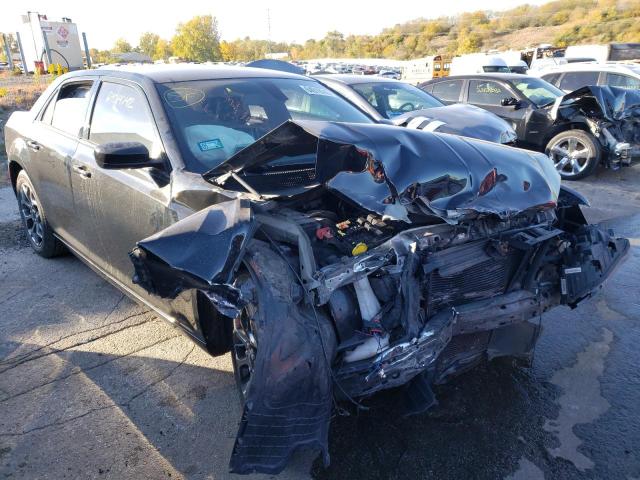 CHRYSLER 300 S 2017 with VIN 2C3CCAGG3HH585911 - Photo from auction