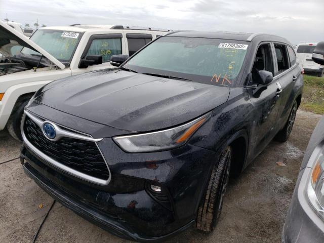 Photo 2 from auction – 2022 TOYOTA HIGHLANDER with VIN 5TDGARAH5NS512751