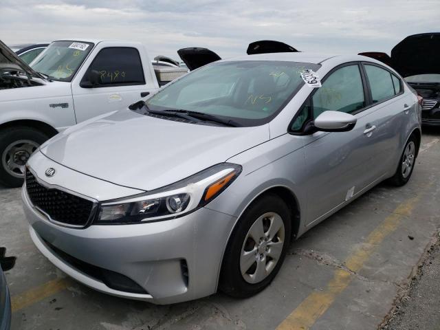 Photo 2 from auction – 2017 KIA FORTE LX with VIN 3KPFK4A71HE104295