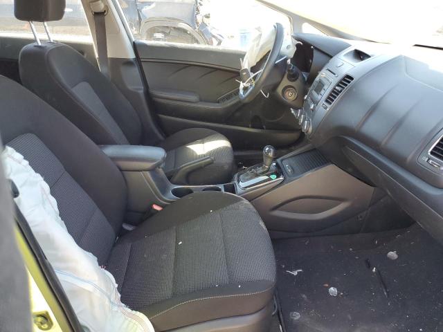 Photo 5 from auction – 2017 KIA FORTE LX with VIN KNAFK5A82H5681456