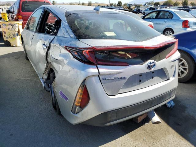 Photo 3 from auction – 2018 TOYOTA PRIUS PRIM with VIN JTDKARFP6J3098966