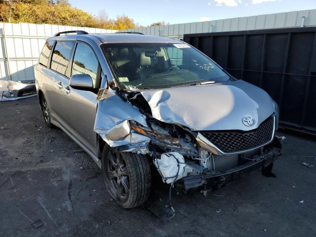 TOYOTA SIENNA SE 2017 with VIN 5TDXZ3DC2HS789738 - Photo from auction
