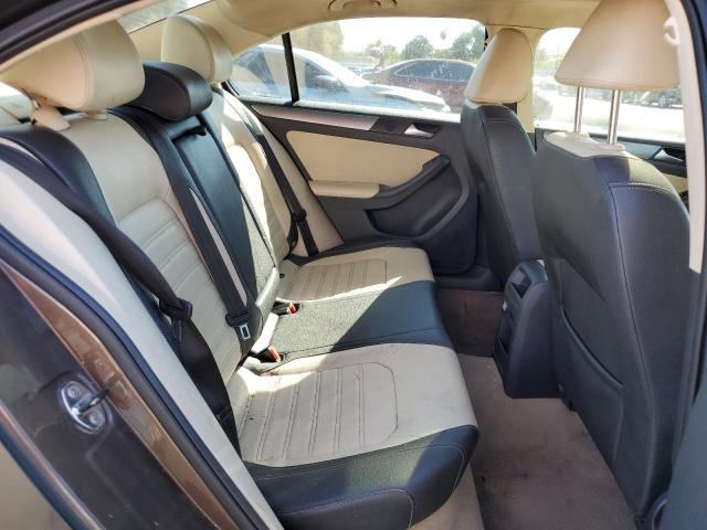 Photo 6 from auction – 2012 VOLKSWAGEN JETTA SEL with VIN 3VWLP7AJ9CM386103