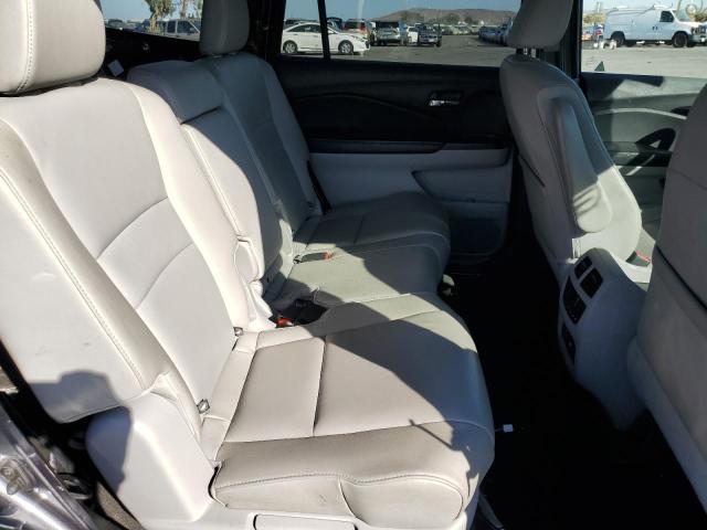 Photo 6 from auction – 2016 HONDA PILOT TOUR with VIN 5FNYF6H95GB059564