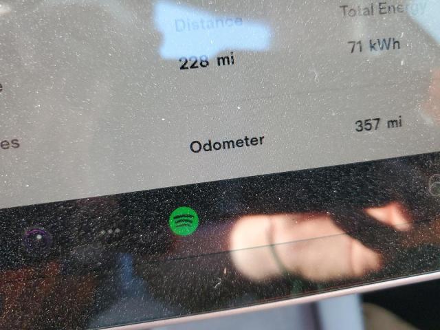 Photo 8 from auction – 2022 TESLA MODEL Y with VIN 7SAYGDEF1NF457429