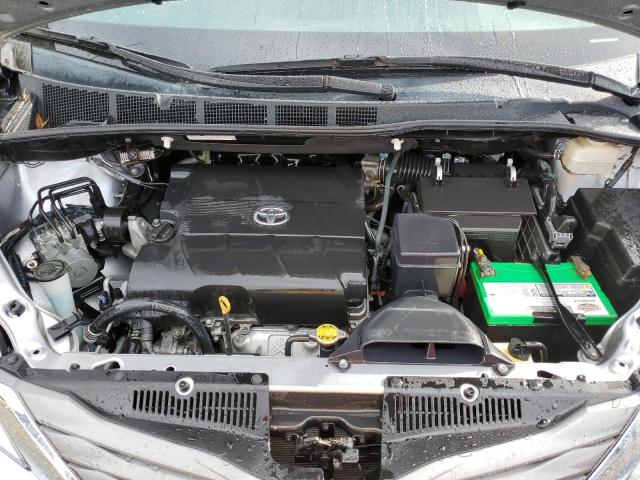 Photo 7 from auction – 2012 TOYOTA SIENNA XLE with VIN 5TDYK3DC6CS206721