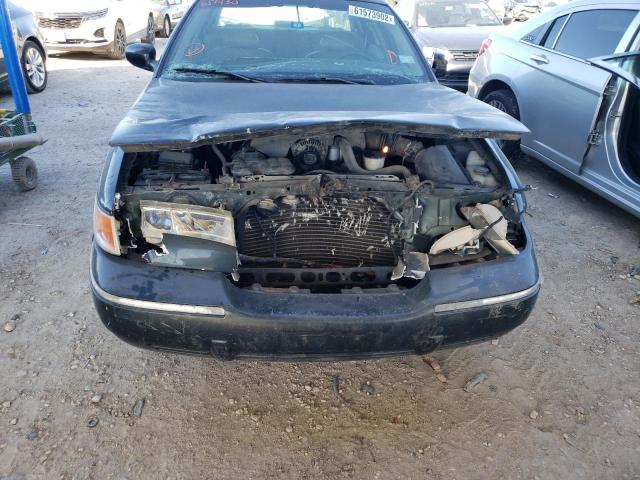 Photo 9 from auction – 2002 MERCURY GRAND MARQ with VIN 2MEFM75W22X651430