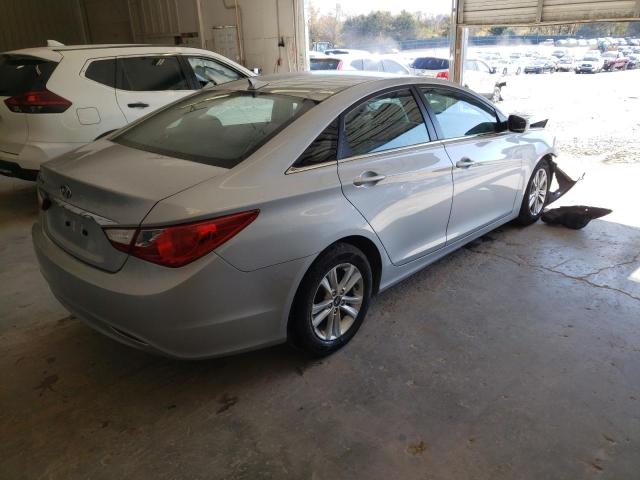 Photo 4 from auction – 2011 HYUNDAI SONATA GLS with VIN 5NPEB4AC5BH033050