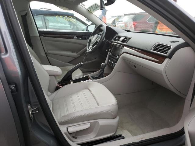 Photo 5 from auction – 2012 VOLKSWAGEN PASSAT SEL with VIN 1VWCP7A39CC038076