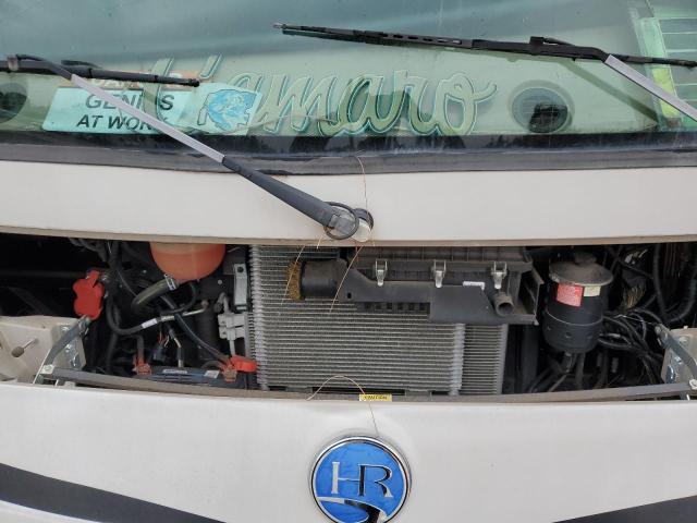 Photo 7 from auction – 2016 FORD F53 with VIN 1F65F5DY9G0A07222