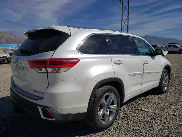 Photo 4 from auction – 2017 TOYOTA HIGHLANDER with VIN 5TDDZRFH7HS462489