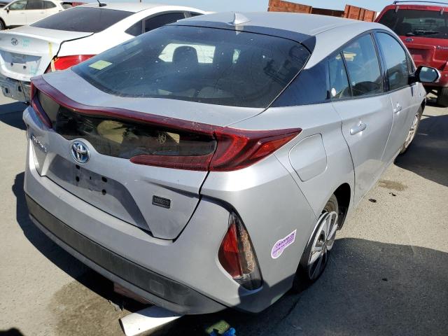 Photo 4 from auction – 2018 TOYOTA PRIUS PRIM with VIN JTDKARFP6J3098966