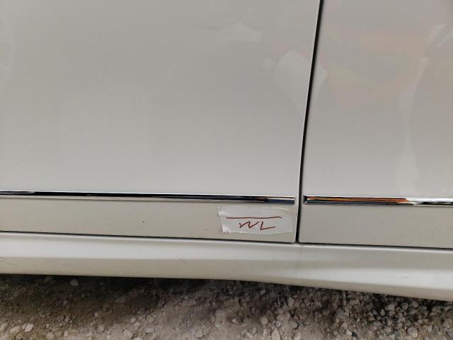 Photo 9 from auction – 2011 MERCEDES-BENZ C 300 with VIN WDDGF5EB2BF657232