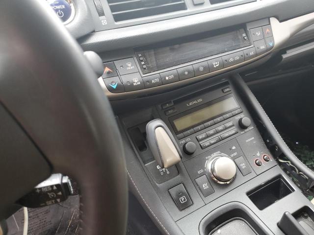 Photo 9 from auction – 2014 LEXUS CT 200 with VIN JTHKD5BH7E2190693