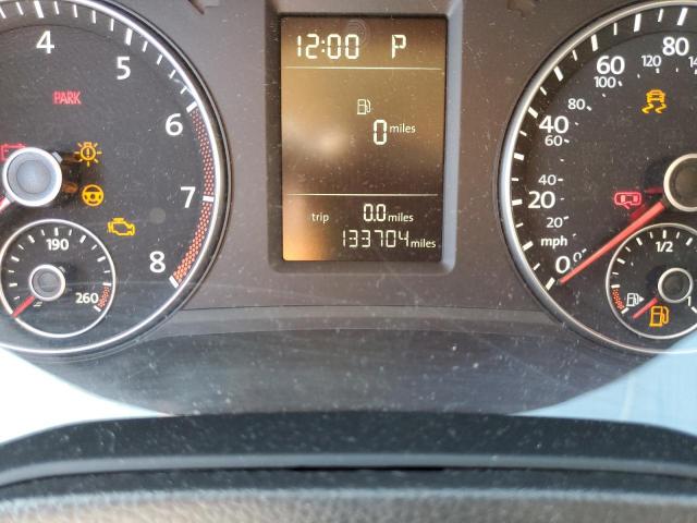 Photo 8 from auction – 2014 VOLKSWAGEN PASSAT S with VIN 1VWAS7A39EC024106