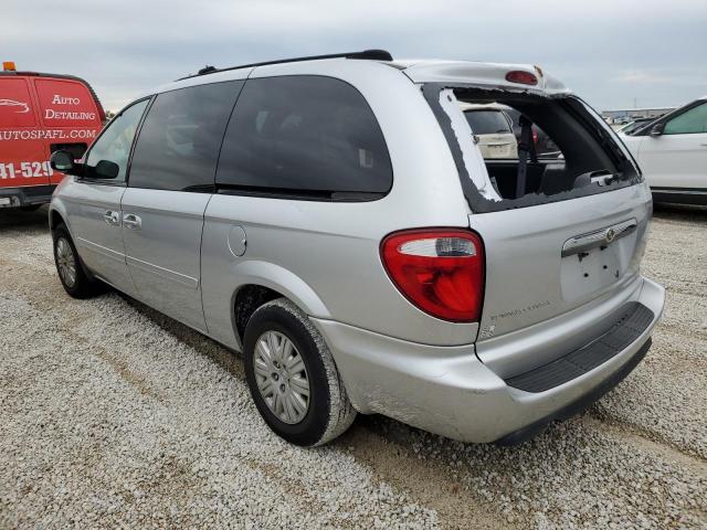 Photo 3 from auction – 2005 CHRYSLER TOWN & COU with VIN 2C4GP44R25R173154