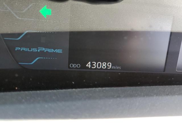 Photo 8 from auction – 2018 TOYOTA PRIUS PRIM with VIN JTDKARFP6J3098966