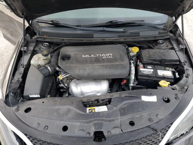 Photo 7 from auction – 2015 CHRYSLER 200 LIMITE with VIN 1C3CCCAB2FN712225