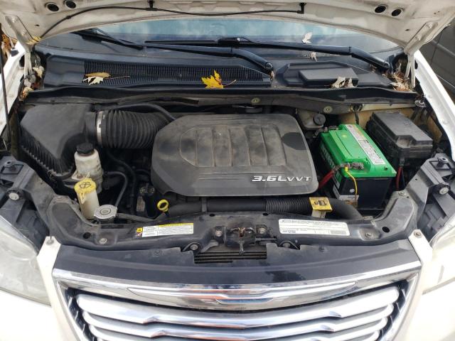 Photo 7 from auction – 2011 CHRYSLER TOWN & COU with VIN 2A4RR8DG9BR797743